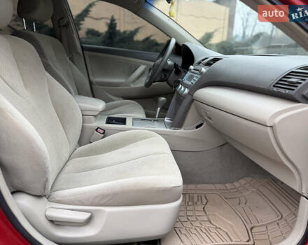 Красный Тойота Камри, объемом двигателя 2.36 л и пробегом 301 тыс. км за 6600 $, фото 36 на Automoto.ua