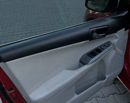 Красный Тойота Камри, объемом двигателя 2.5 л и пробегом 198 тыс. км за 11500 $, фото 10 на Automoto.ua