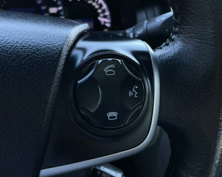 Красный Тойота Камри, объемом двигателя 2.5 л и пробегом 198 тыс. км за 11500 $, фото 17 на Automoto.ua