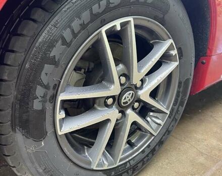 Красный Тойота Камри, объемом двигателя 2.5 л и пробегом 198 тыс. км за 10000 $, фото 6 на Automoto.ua