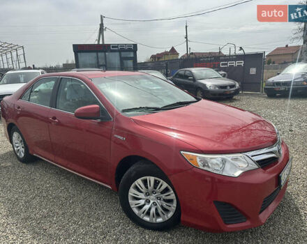 Красный Тойота Камри, объемом двигателя 2.49 л и пробегом 153 тыс. км за 12750 $, фото 3 на Automoto.ua