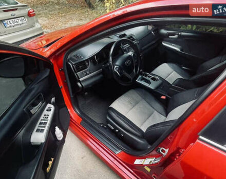 Тойота Камрі 2013 у Дніпро (Дніпропетровську) на Automoto.ua Червоний Тойота Камрі, об'ємом двигуна 2.49 л та пробігом 255 тис. км за 10800 $, фото 5 на Automoto.ua