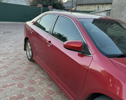 Красный Тойота Камри, объемом двигателя 2.49 л и пробегом 180 тыс. км за 8500 $, фото 3 на Automoto.ua