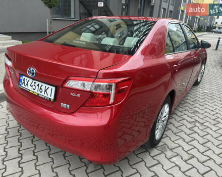 Красный Тойота Камри, объемом двигателя 2.49 л и пробегом 153 тыс. км за 12750 $, фото 22 на Automoto.ua