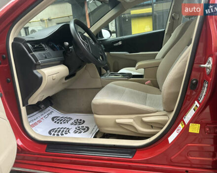 Красный Тойота Камри, объемом двигателя 2.49 л и пробегом 153 тыс. км за 12750 $, фото 30 на Automoto.ua