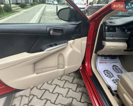 Красный Тойота Камри, объемом двигателя 2.49 л и пробегом 153 тыс. км за 12950 $, фото 27 на Automoto.ua