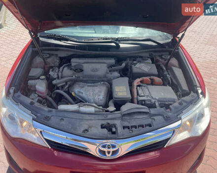Червоний Тойота Камрі, об'ємом двигуна 2.49 л та пробігом 243 тис. км за 13200 $, фото 9 на Automoto.ua