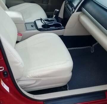 Красный Тойота Камри, объемом двигателя 2.49 л и пробегом 188 тыс. км за 11500 $, фото 5 на Automoto.ua