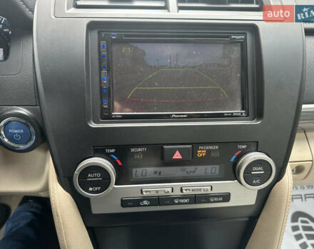 Красный Тойота Камри, объемом двигателя 2.49 л и пробегом 153 тыс. км за 12750 $, фото 34 на Automoto.ua