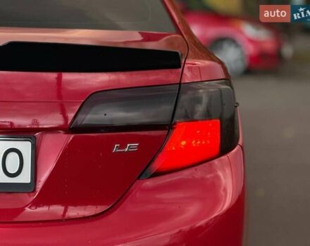 Тойота Камри 2013 в Кривом Роге на Automoto.ua Красный Тойота Камри, объемом двигателя 2.5 л и пробегом 177 тыс. км за 10700 $, фото 18 на Automoto.ua