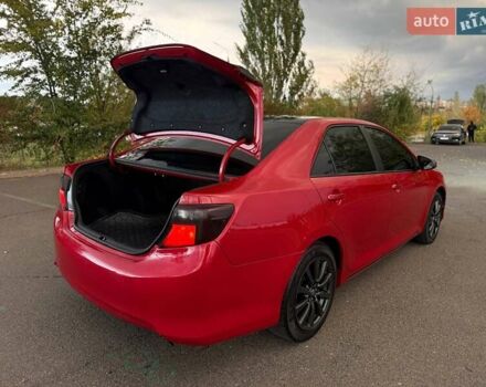 Тойота Камри 2013 в Кривом Роге на Automoto.ua Красный Тойота Камри, объемом двигателя 2.5 л и пробегом 177 тыс. км за 10700 $, фото 25 на Automoto.ua