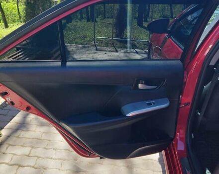 Красный Тойота Камри, объемом двигателя 2.5 л и пробегом 180 тыс. км за 12000 $, фото 8 на Automoto.ua