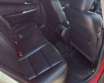 Красный Тойота Камри, объемом двигателя 2.5 л и пробегом 180 тыс. км за 12000 $, фото 10 на Automoto.ua