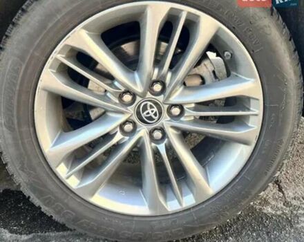 Красный Тойота Камри, объемом двигателя 2.49 л и пробегом 162 тыс. км за 11700 $, фото 10 на Automoto.ua