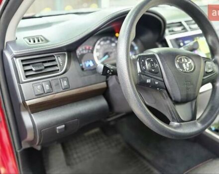 Красный Тойота Камри, объемом двигателя 2.5 л и пробегом 47 тыс. км за 15000 $, фото 5 на Automoto.ua