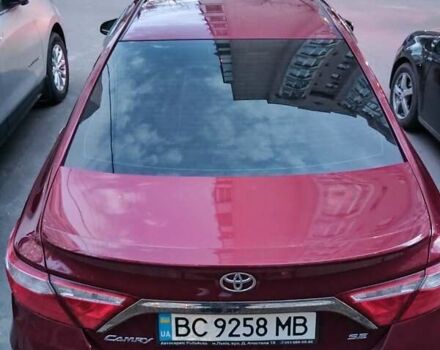 Красный Тойота Камри, объемом двигателя 2.49 л и пробегом 162 тыс. км за 11700 $, фото 1 на Automoto.ua