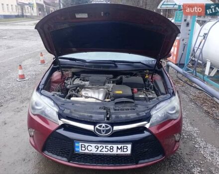 Красный Тойота Камри, объемом двигателя 2.49 л и пробегом 162 тыс. км за 11700 $, фото 5 на Automoto.ua