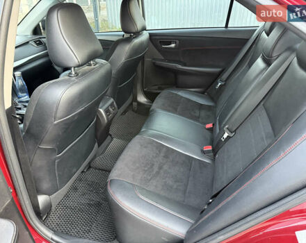 Красный Тойота Камри, объемом двигателя 2.49 л и пробегом 132 тыс. км за 15200 $, фото 17 на Automoto.ua