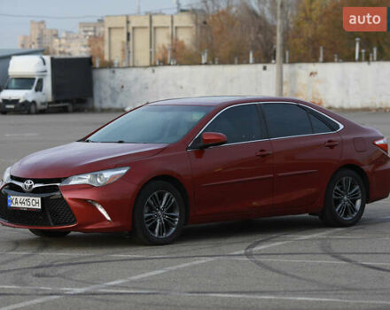 Красный Тойота Камри, объемом двигателя 2.49 л и пробегом 132 тыс. км за 15200 $, фото 1 на Automoto.ua