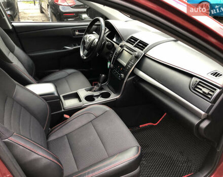 Красный Тойота Камри, объемом двигателя 2.49 л и пробегом 118 тыс. км за 12700 $, фото 17 на Automoto.ua