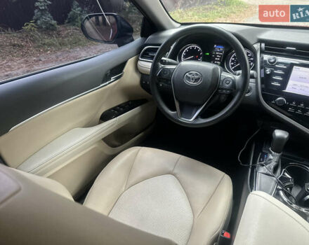 Тойота Камри 2017 в Киеве на Automoto.ua Красный Тойота Камри, объемом двигателя 2.49 л и пробегом 61 тыс. км за 17900 $, фото 20 на Automoto.ua