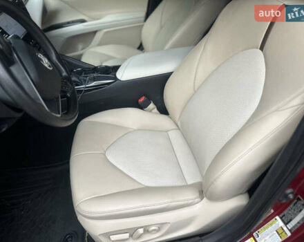 Тойота Камри 2017 в Киеве на Automoto.ua Красный Тойота Камри, объемом двигателя 2.49 л и пробегом 61 тыс. км за 17900 $, фото 11 на Automoto.ua