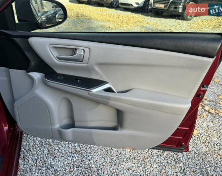 Красный Тойота Камри, объемом двигателя 2.49 л и пробегом 185 тыс. км за 11700 $, фото 47 на Automoto.ua