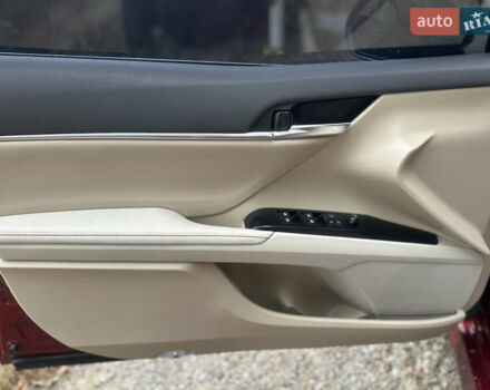 Тойота Камри 2017 в Киеве на Automoto.ua Красный Тойота Камри, объемом двигателя 2.49 л и пробегом 61 тыс. км за 17900 $, фото 9 на Automoto.ua