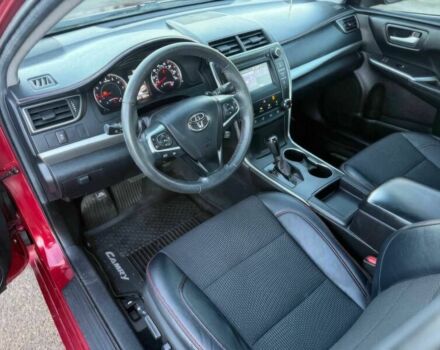 Тойота Камри 2017 в Хмельницком на Automoto.ua Красный Тойота Камри, объемом двигателя 2.5 л и пробегом 67 тыс. км за 11000 $, фото 8 на Automoto.ua