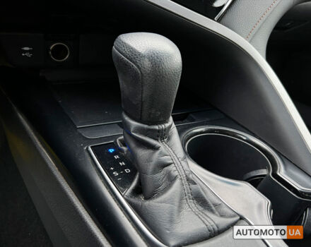 Красный Тойота Камри, объемом двигателя 2.5 л и пробегом 123 тыс. км за 17600 $, фото 14 на Automoto.ua