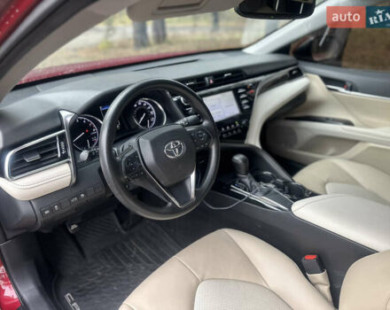 Тойота Камри 2017 в Киеве на Automoto.ua Красный Тойота Камри, объемом двигателя 2.49 л и пробегом 61 тыс. км за 17900 $, фото 12 на Automoto.ua