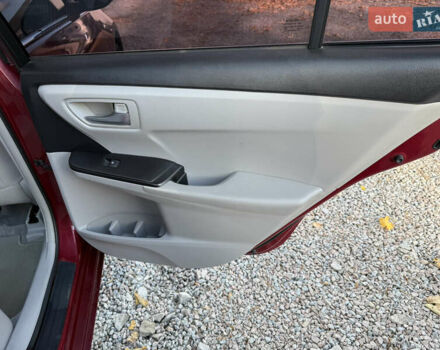 Красный Тойота Камри, объемом двигателя 2.49 л и пробегом 185 тыс. км за 11700 $, фото 45 на Automoto.ua