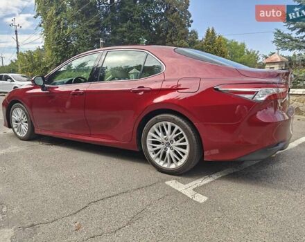 Красный Тойота Камри, объемом двигателя 2.49 л и пробегом 136 тыс. км за 24000 $, фото 8 на Automoto.ua