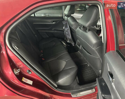 Червоний Тойота Камрі, об'ємом двигуна 2.5 л та пробігом 130 тис. км за 18300 $, фото 2 на Automoto.ua