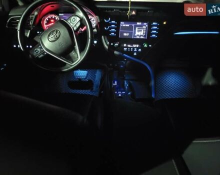 Тойота Камри 2018 в Тернополе на Automoto.ua Красный Тойота Камри, объемом двигателя 2.49 л и пробегом 143 тыс. км за 22300 $, фото 22 на Automoto.ua