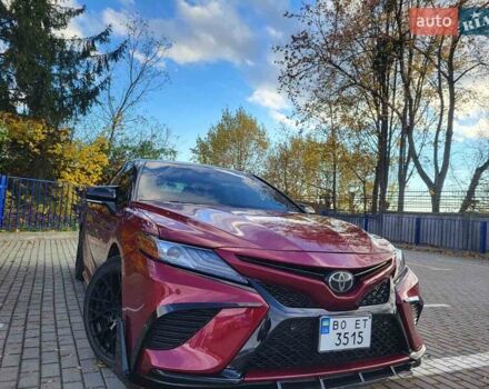 Тойота Камри 2018 в Тернополе на Automoto.ua Красный Тойота Камри, объемом двигателя 2.49 л и пробегом 143 тыс. км за 22300 $, фото 2 на Automoto.ua