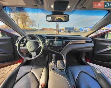 Тойота Камри 2018 в Тернополе на Automoto.ua Красный Тойота Камри, объемом двигателя 2.49 л и пробегом 143 тыс. км за 22300 $, фото 19 на Automoto.ua