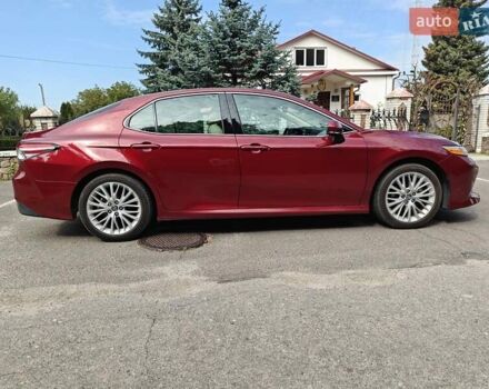 Красный Тойота Камри, объемом двигателя 2.49 л и пробегом 136 тыс. км за 24000 $, фото 11 на Automoto.ua