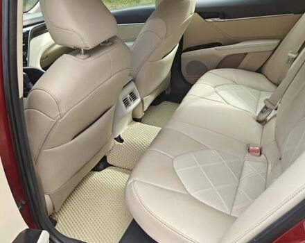 Красный Тойота Камри, объемом двигателя 2.49 л и пробегом 136 тыс. км за 24000 $, фото 28 на Automoto.ua