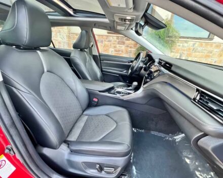 Красный Тойота Камри, объемом двигателя 2.5 л и пробегом 50 тыс. км за 9500 $, фото 8 на Automoto.ua