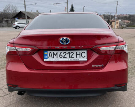 Красный Тойота Камри, объемом двигателя 2.49 л и пробегом 22 тыс. км за 33500 $, фото 5 на Automoto.ua