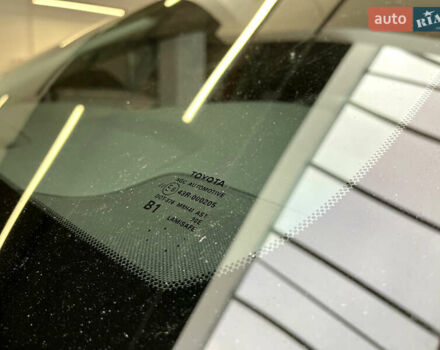 Тойота Камри 2020 в Хмельницком на Automoto.ua Красный Тойота Камри, объемом двигателя 2.49 л и пробегом 142 тыс. км за 20400 $, фото 9 на Automoto.ua