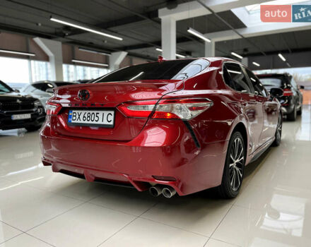 Тойота Камри 2020 в Хмельницком на Automoto.ua Красный Тойота Камри, объемом двигателя 2.49 л и пробегом 142 тыс. км за 20400 $, фото 6 на Automoto.ua