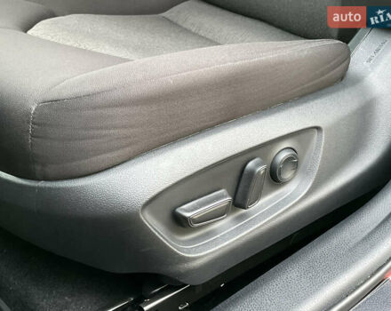 Красный Тойота Камри, объемом двигателя 2.49 л и пробегом 46 тыс. км за 23990 $, фото 24 на Automoto.ua