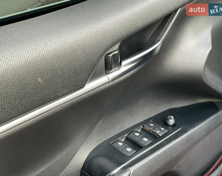 Красный Тойота Камри, объемом двигателя 2.49 л и пробегом 46 тыс. км за 23990 $, фото 23 на Automoto.ua