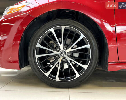 Тойота Камри 2020 в Хмельницком на Automoto.ua Красный Тойота Камри, объемом двигателя 2.49 л и пробегом 142 тыс. км за 20400 $, фото 10 на Automoto.ua