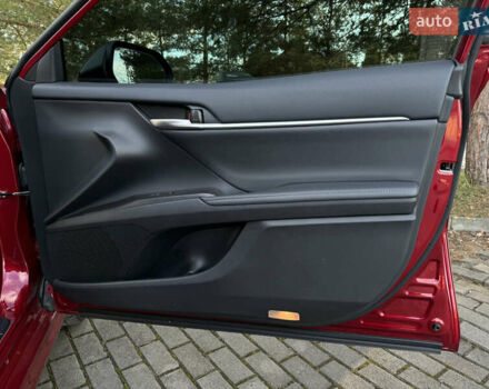 Красный Тойота Камри, объемом двигателя 2.5 л и пробегом 48 тыс. км за 28500 $, фото 112 на Automoto.ua