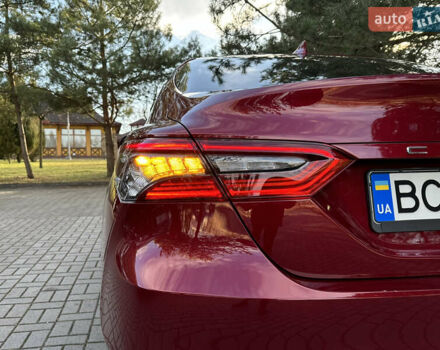 Красный Тойота Камри, объемом двигателя 2.5 л и пробегом 48 тыс. км за 28500 $, фото 76 на Automoto.ua