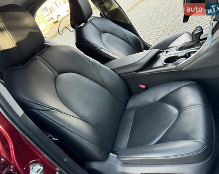 Красный Тойота Камри, объемом двигателя 2.5 л и пробегом 48 тыс. км за 28500 $, фото 115 на Automoto.ua