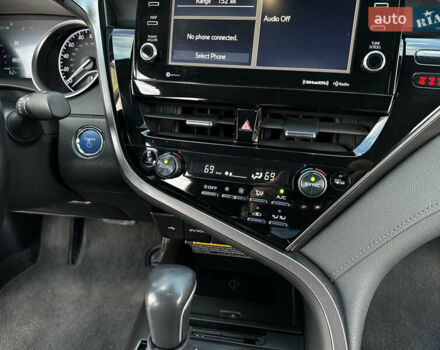 Красный Тойота Камри, объемом двигателя 2.5 л и пробегом 48 тыс. км за 28500 $, фото 123 на Automoto.ua